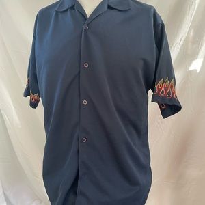 Vintage men’s Small Sapphire Lounge short sleeved Dress shirt.